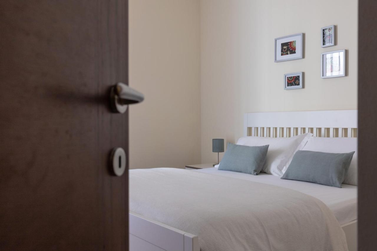 Relax Apartment Inn カターニア エクステリア 写真